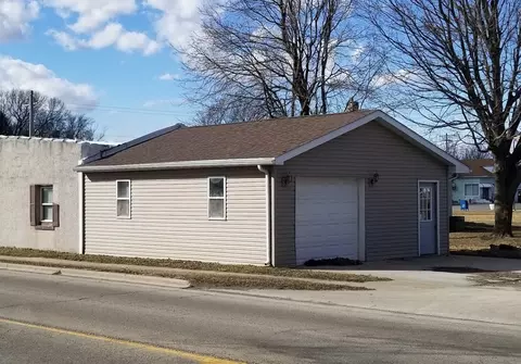 324 Cedar St, Cedar Point, IL 61316 photo 11