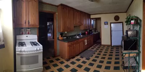 324 Cedar St, Cedar Point, IL 61316 photo 7
