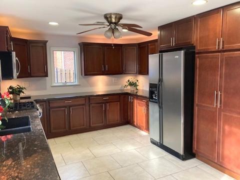 960 S Chatham Ave, Addison, IL 60101 photo 9