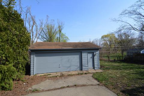 112 E Oltendorf Rd, Streamwood, IL 60107 photo 4