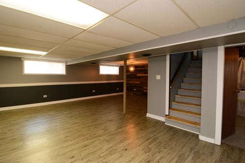 112 E Oltendorf Rd, Streamwood, IL 60107 photo 24