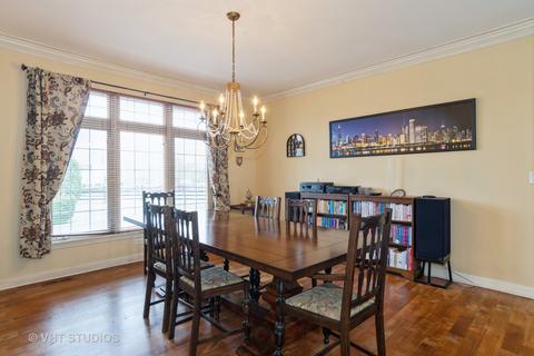 32 W601 Rochefort Ln, Wayne, IL 60184 photo 8