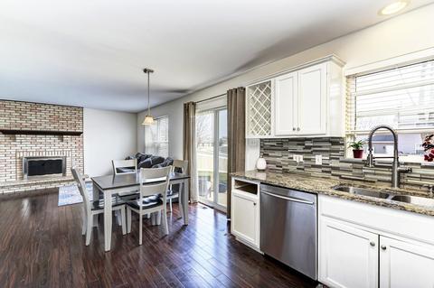 1402 Bluejay Ln, Plainfield, IL 60586 photo 3