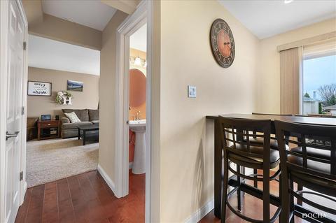 7010 Floyd Ct, Plainfield, IL 60586 photo 8