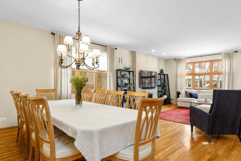 2129 W Warner Ave, Chicago, IL 60618 photo 5
