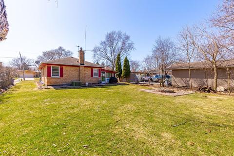 423 Pershing Ave, Wheaton, IL 60189 photo 21