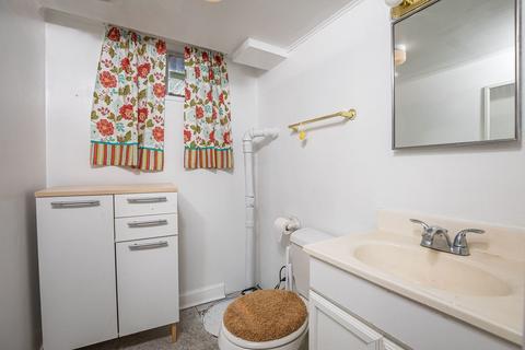 423 Pershing Ave, Wheaton, IL 60189 photo 13