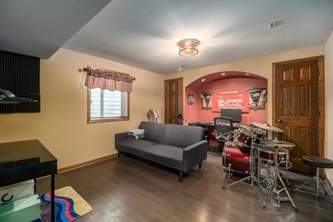 632 Commons Rd, Naperville, IL 60563 photo 29