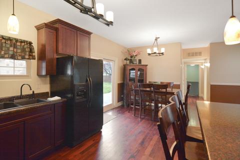 304 E Green St, Le Roy, IL 61752 photo 32