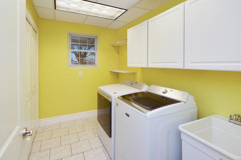 304 E Green St, Le Roy, IL 61752 photo 20