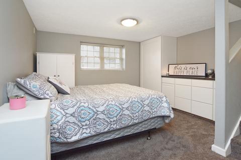 304 E Green St, Le Roy, IL 61752 photo 21