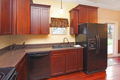 304 E Green St, Le Roy, IL 61752 photo 31