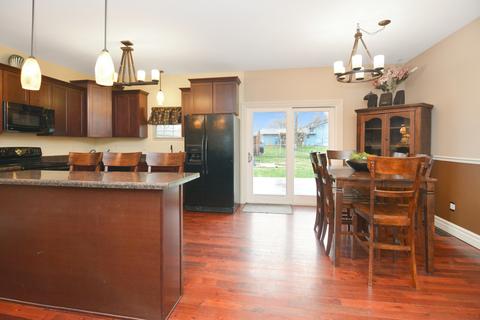 304 E Green St, Le Roy, IL 61752 photo 38