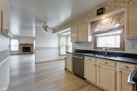 320 Bayberry Dr, Algonquin, IL 60102 photo 7