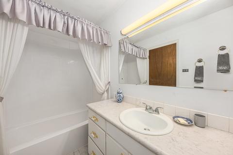 15328 Maple Dr, Oak Forest, IL 60452 photo 18