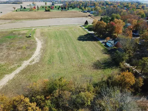 7 N Division St, Mark, IL 61340 photo 4