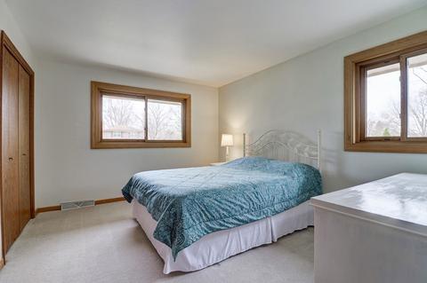 610 E Turner Ave, Roselle, IL 60172 photo 12