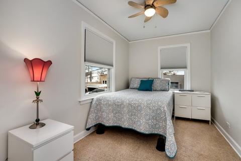 210 S Wolf Rd, Des Plaines, IL 60016 photo 17