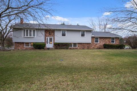 9398 Apollo Rd, Bloomington, IL 61705 photo 1