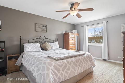 1211 S Appletree Ln, Bartlett, IL 60103 photo 10
