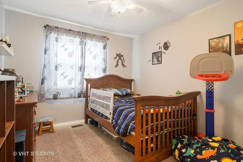 1211 S Appletree Ln, Bartlett, IL 60103 photo 12
