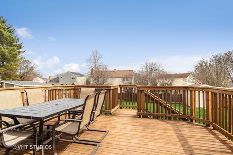 1211 S Appletree Ln, Bartlett, IL 60103 photo 14