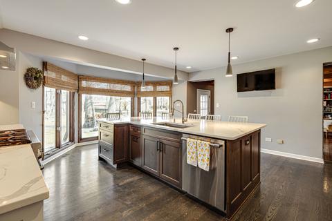 1605 Forest Dr, Glenview, IL 60025 photo 18