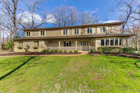 1605 Forest Dr, Glenview, IL 60025 photo 2