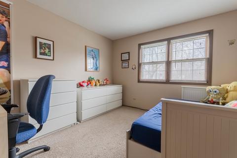 1425 Caldwell Ln, Hoffman Estates, IL 60169 photo 15