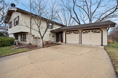 1425 Caldwell Ln, Hoffman Estates, IL 60169 photo 2