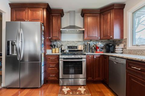 1425 Caldwell Ln, Hoffman Estates, IL 60169 photo 9