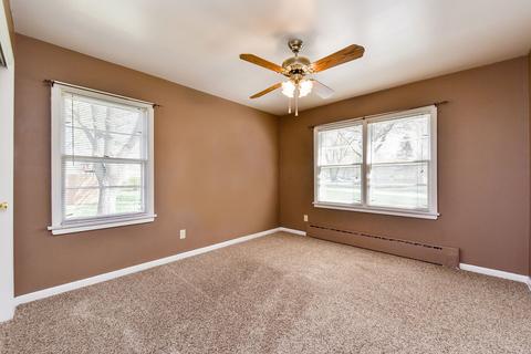839 Whitlock Ave, Aurora, IL 60506 photo 13