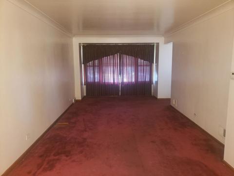 8105 S Artesian Ave, Chicago, IL 60652 photo 2