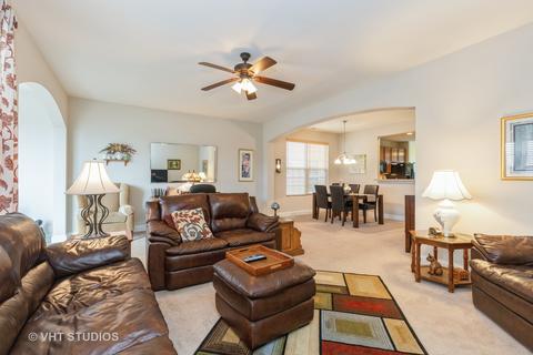841 Butterfly Field Dr, Elgin, IL 60124 photo 12