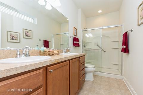 841 Butterfly Field Dr, Elgin, IL 60124 photo 14