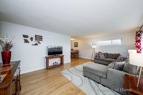 1903 Evergreen St, Wheaton, IL 60187 photo 4