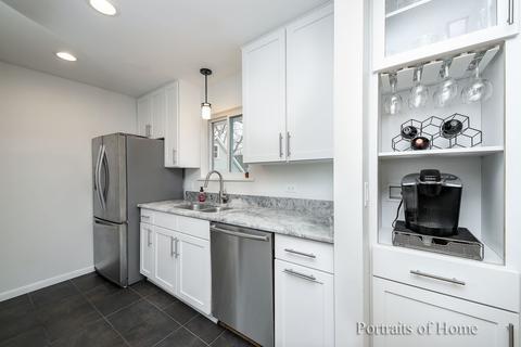 1903 Evergreen St, Wheaton, IL 60187 photo 6