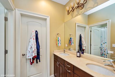 1643 N Talman Ave, Chicago, IL 60647 photo 17
