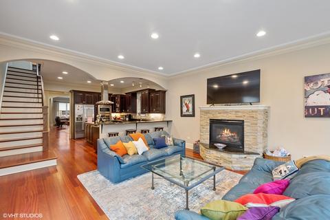 1643 N Talman Ave, Chicago, IL 60647 photo 8