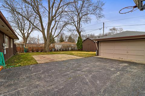 601 Bridget Pl, Wheeling, IL 60090 photo 17