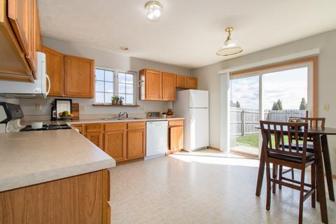 2 Andy Ct #1, Bloomington, IL 61704 photo 3
