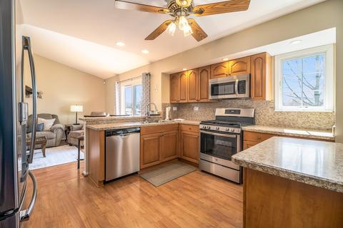 1392 Iris Ave, Carol Stream, IL 60188 photo 17
