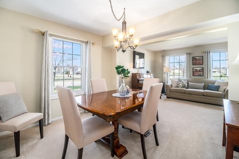 1392 Iris Ave, Carol Stream, IL 60188 photo 15