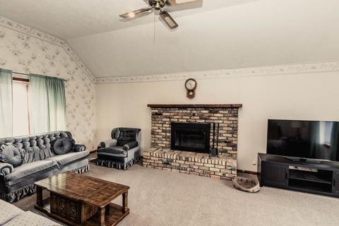 100 Colchester Dr, Normal, IL 61761 photo 11
