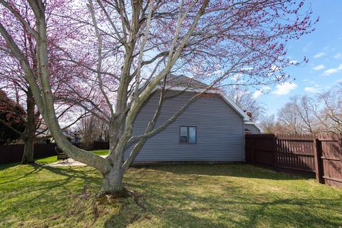 100 Colchester Dr, Normal, IL 61761 photo 7