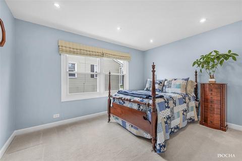 1976 Bristol Ct, Naperville, IL 60565 photo 13
