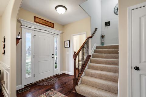 5009 Longfield Rd, Bloomington, IL 61705 photo 3