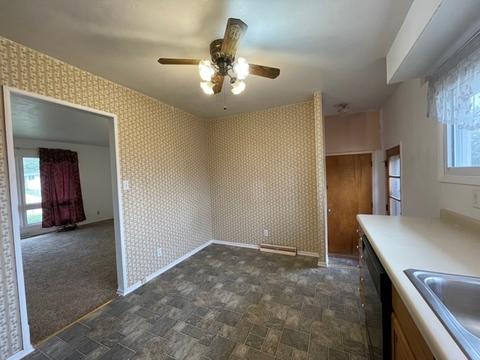 1473 Winter Dr, Freeport, IL 61032 photo 12