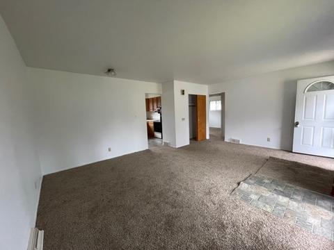 1473 Winter Dr, Freeport, IL 61032 photo 7