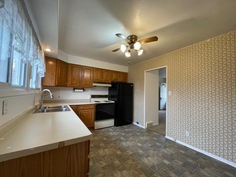 1473 Winter Dr, Freeport, IL 61032 photo 9